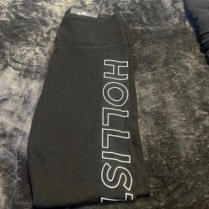 Hollister black leggings size L